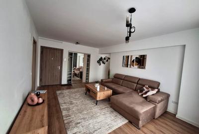 Inchiriem Apaertament 2 Camere Modern Semidecomandat Noua