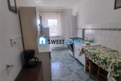 Apartament cu 3 camere decomandat în Central - 1