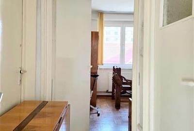 Apartament 3 camere, zona Astra - 4