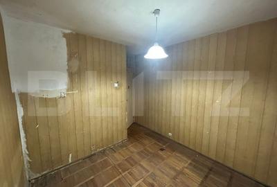Apartament cu 4 camere, 80 mp, zona CUG - 2