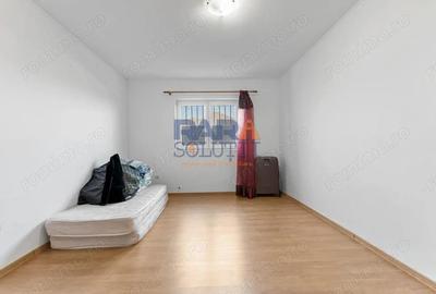 Casă cu 5 camere cu Canalizare în Cordun - 1