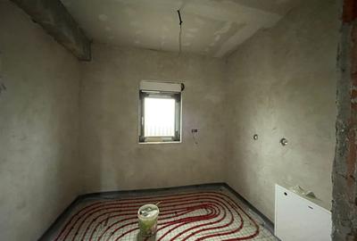 Casă individuală cu 6 camere cu Canalizare în Remetea Mare - 10