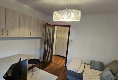 Apartament cu 2 camere decomandat, mobilat în Central - 1