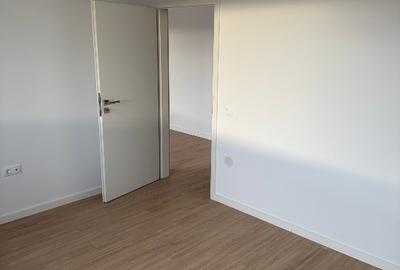 Apartament cu 3 camere semidecomandat în Chinteni - 7