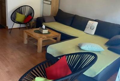 Casă cu 4 camere cu Teren 800 Mp în Central