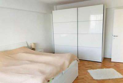 Apartament 3 camere de inchiriat zona Titan - 1