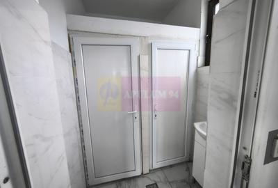 Spațiu comercial, de 250 mp, în 1 Decembrie - 18