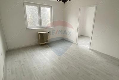 Apartament cu 3 camere semidecomandat în Nord - 4