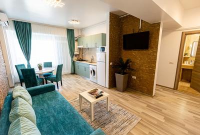 Apartament cu 2 camere, mobilat în Central