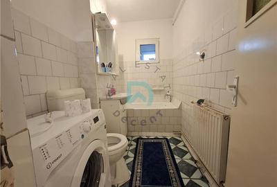 Apartament cu 3 camere decomandat în Gemenii - 5