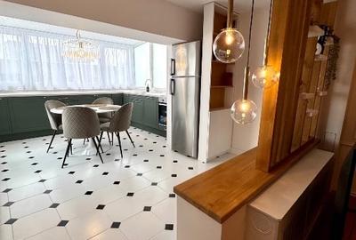 Apartament cu 3 camere semidecomandat, mobilat în 13 Septembrie - 10