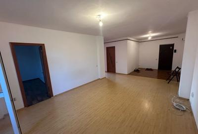 3 camere | Pacii | Militari | Bloc nou | Centrala | metrou 12'
