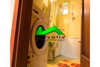 Apartament cu 3 camere decomandat, mobilat în Vasile Aaron - 6