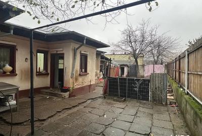 Casa locuibila - suprafata 410mp - Prelungirea Ghencea - Doua iesiri - 4