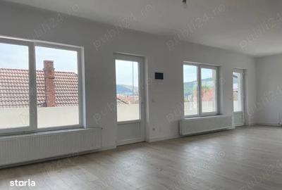 Spațiu comercial, de 60 mp, în Florești