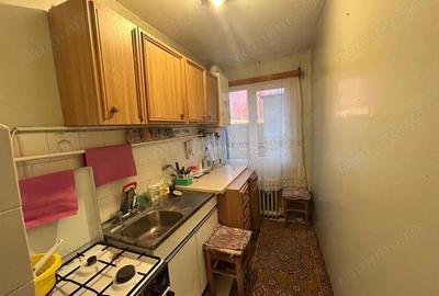 Apartament cu 3 camere semidecomandat în Central - 10