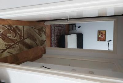 Apartament cu 2 camere semidecomandat în Ultracentral