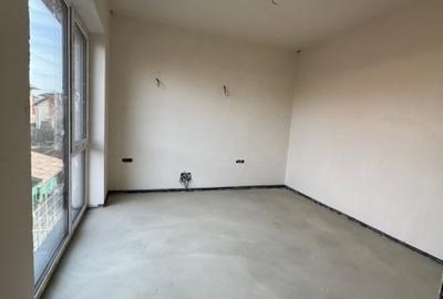 Duplex cu 4 camere cu Canalizare în Andrei Mureșanu - 3