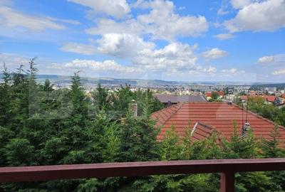 Apartament 3 camere 73 mp, cu terasa proprie de 80 mp,  Calea Turzii - 9