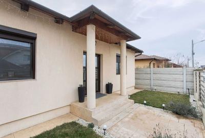 Casă cu 3 camere în Exterior Vest - 1