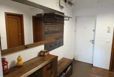 Bloc Nou/Girocului - Apartament decomandat cu 2 camere - 3