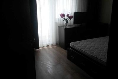Apartament cu 3 camere decomandat, mobilat în Sebastian - 3