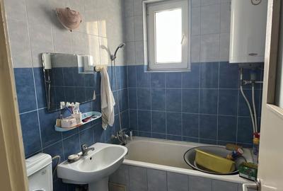 Apartament cu 2 camere nedecomandat în Central
