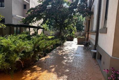 Vila de lux reprezentativa si cocheta cu parcari Victoriei Cismigiu metrou Izvor - 3