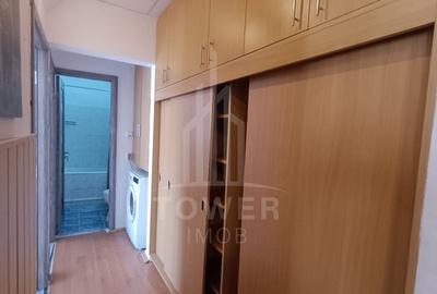 Apartament cu 3 camere semidecomandat în Central - 6
