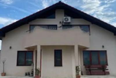 Vand casa P+M 8 camere Cihei - Oradea Vand casa P+M 8 camere Cihei - Oradea - 1