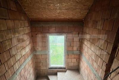 Casa spatioasa cu 4 camere, 150 mp, 10 ari teren, zona Arcal - 9