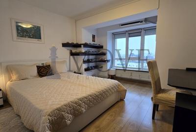 Apartament cu 4 camere semidecomandat, mobilat în P-ța Victoriei - 34