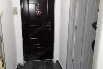 Garsonieră decomandată în Podgoria - 1