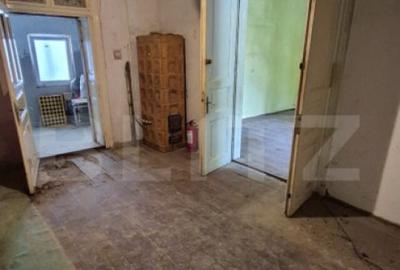 Casa cu 2 camere,70 mp,zona centrala - 6