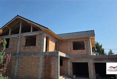 Casa Moderna in Noul Ansamblu Phoenix Sangeorgiu de Mures - 5