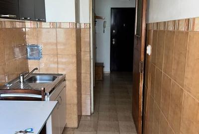 Garsonieră decomandată în Sebastian