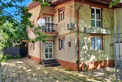 Casa cu 5 camere si 300mp curte, de inchiriat in zona Bd. Gloriei - 1