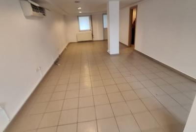 Delfinariu, cladire P+1 , spatiu depozitare 126 mp., curte 463 mp. - 14