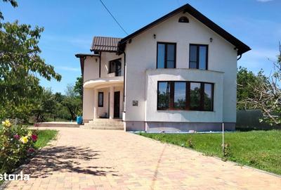 Casă cu 5 camere cu Teren 2200 Mp în Târgșoru Vechi - 17