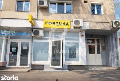 Spațiu comercial, de 35 mp, în Decebal - 7