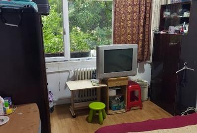 3 camere- semidecomandat, Str Ioan Berindei nr.3, Teiul Doamnei Sector 2 - 6