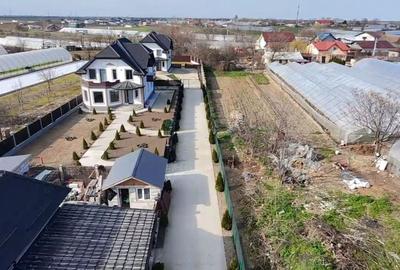 Casă cu 4 camere în Dobreni - 1