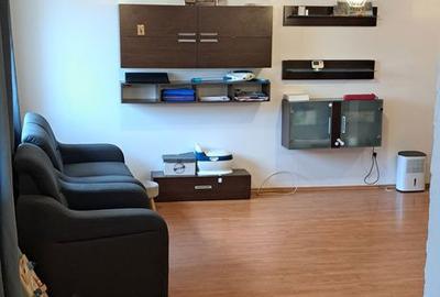 Apartament cu 4 camere decomandat în Contactoare - 5