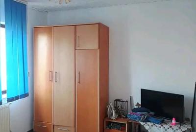 Apartament cu 2 camere semidecomandat în Central - 3