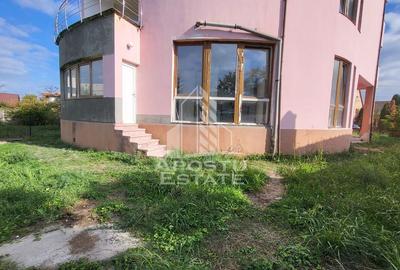Casă cu 5 camere cu Teren 600 Mp în Mehala - 8
