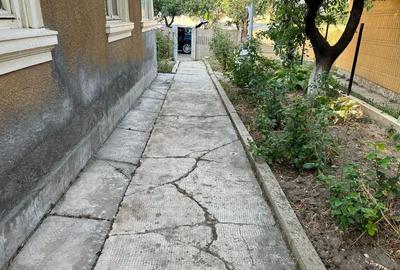 Casa de vanzare Casa de vanzare - 2