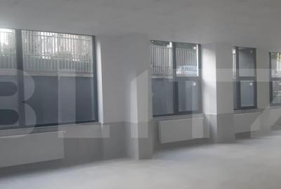 Spatiu comercial premium, 148 mp, open space, zona Centrala - 4