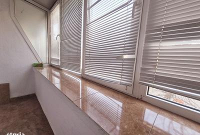 Apartament cu 3 camere în Central - 11