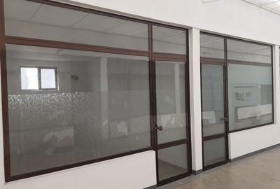 Spațiu comercial, de 15 mp, în Km 4