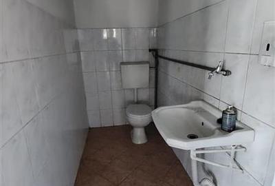 Spațiu comercial, de 474 mp, în Vest - 10